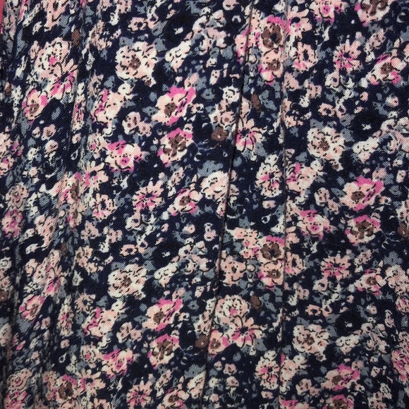 Navy blue floral romper - Picture 2 of 4